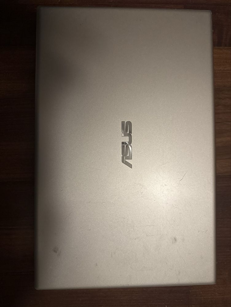 Asus VivoBook Intel Core i7- Oportunidade
