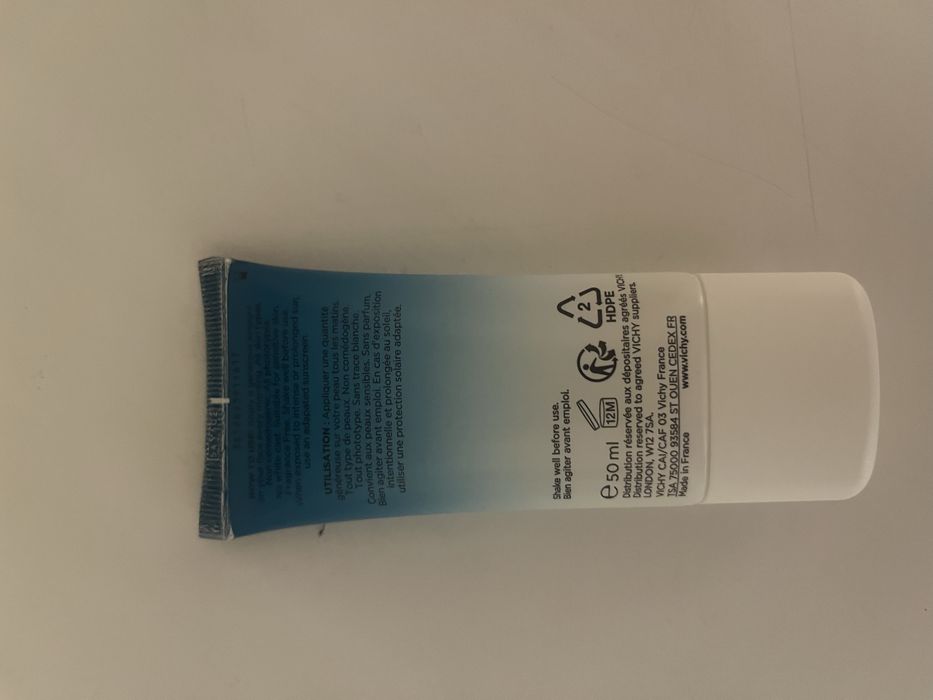 Vichy Mineral 89,зволожувальний сонцезахисний флюїд