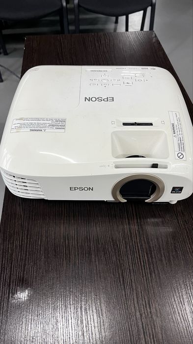 Проектор EPSON EH-TW5300