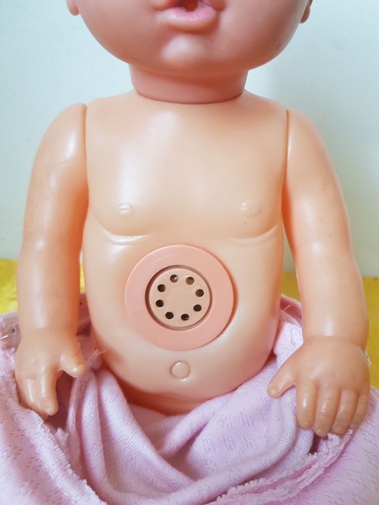 Lalka bobas mówi i płacze