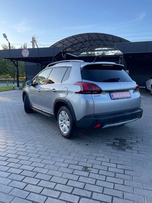 Peugeot 2008 1,2 2019