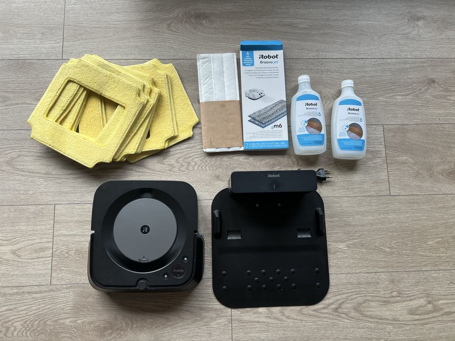 iRobot Braava jet m6 – robot mopujący | bogaty zestaw akcesoriów