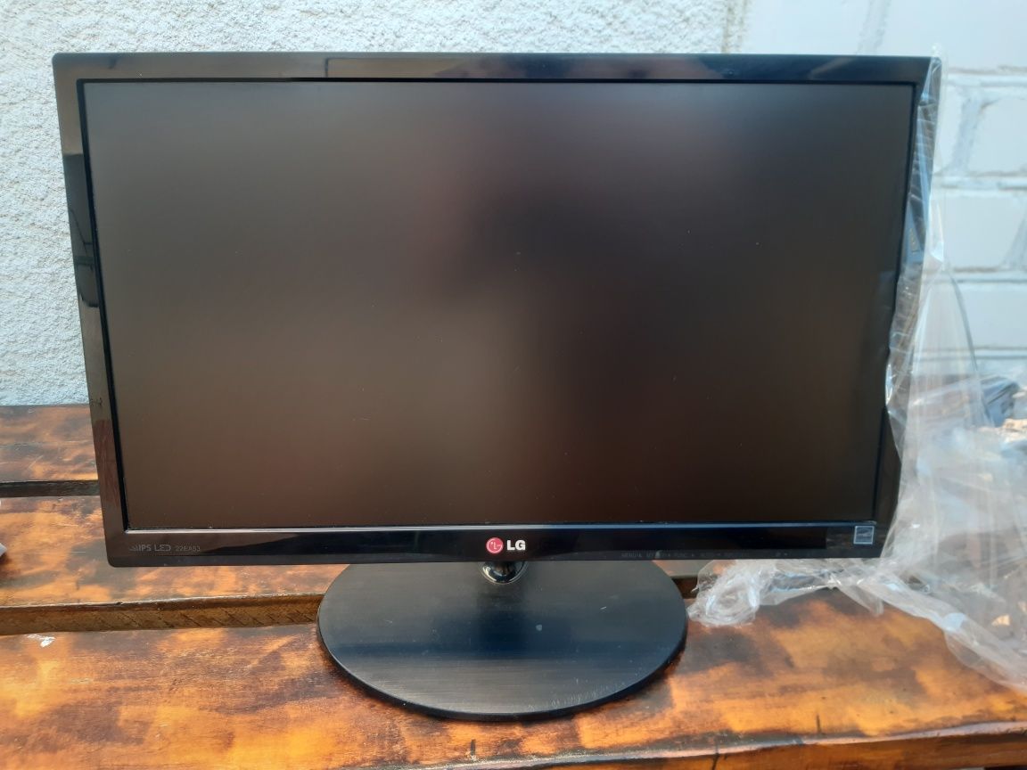 Монитор lg без блочка питания