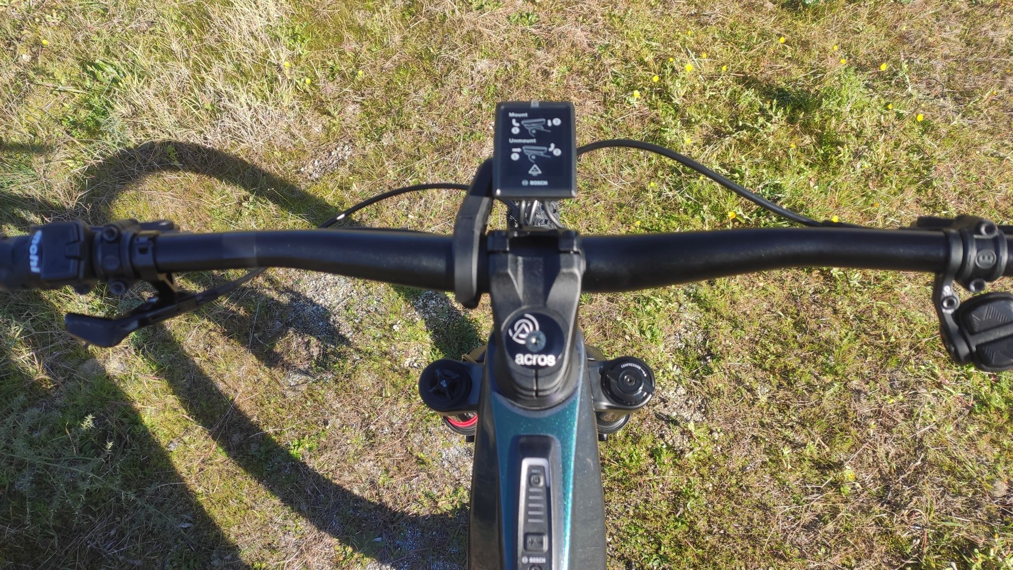 Bicicleta Eléctrica Bianchi E-Vertic FX Pro Carbono Sram AXS