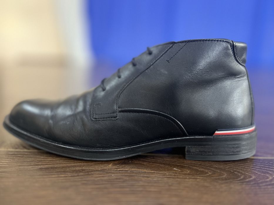 Tommy Hilfiger Черевики Core Rwb Hilfiger Lth L Boot FMOFM04804 Чорний