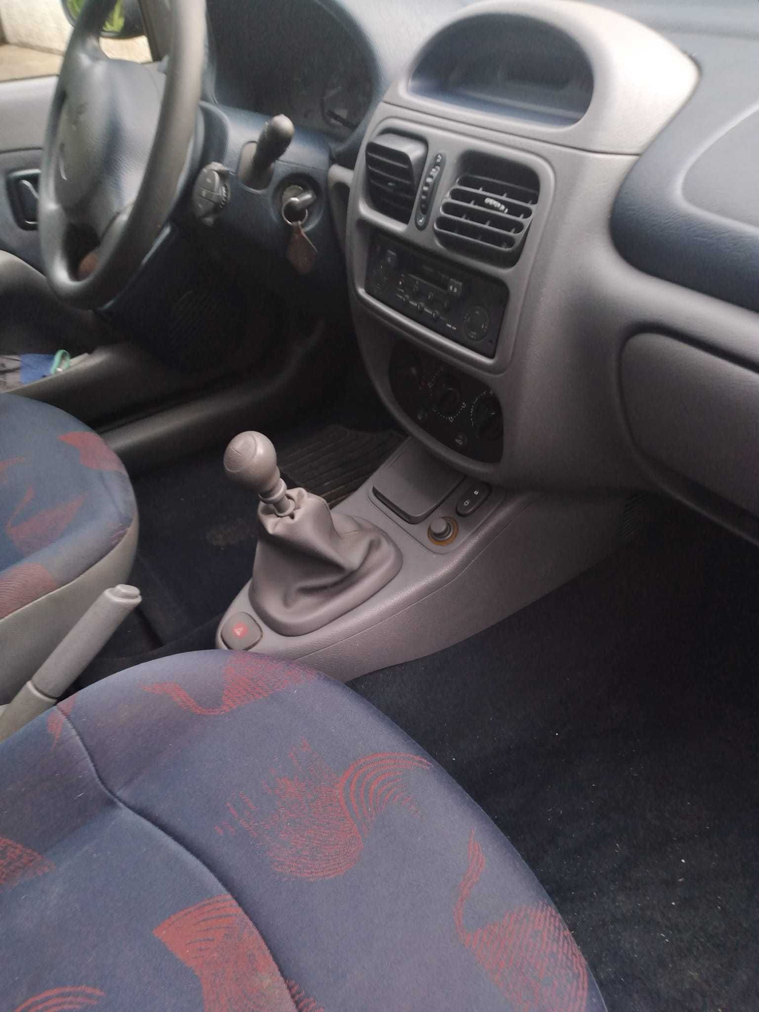 Renault Clio Comercial