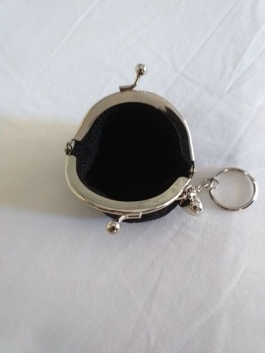 Carteira p/moedas em crochê