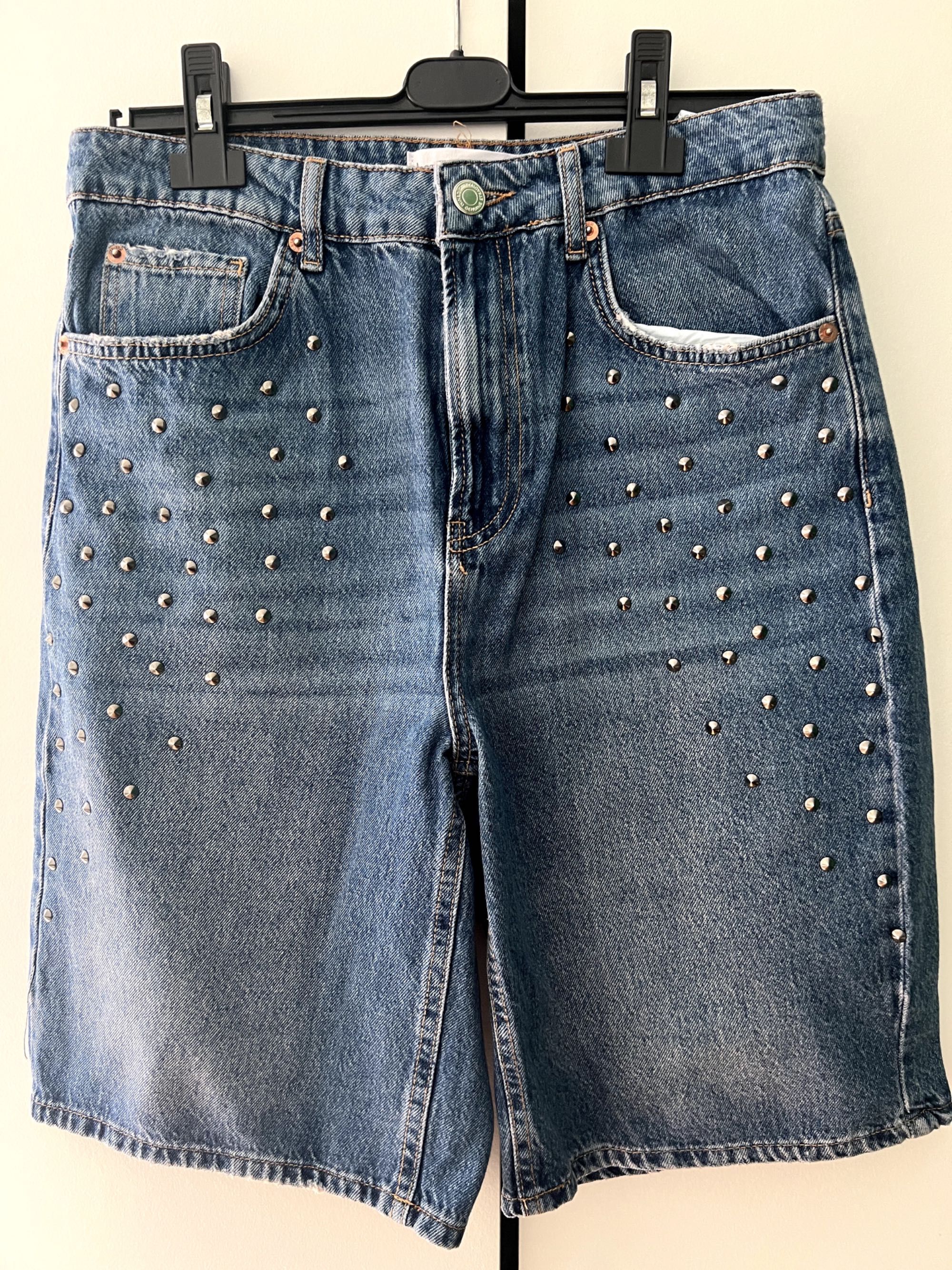 Calções Bermuda Stradivarius Com Tachas