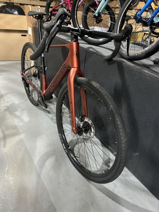 Piekny gravel Mondraker Arid rozm XL 54 cm