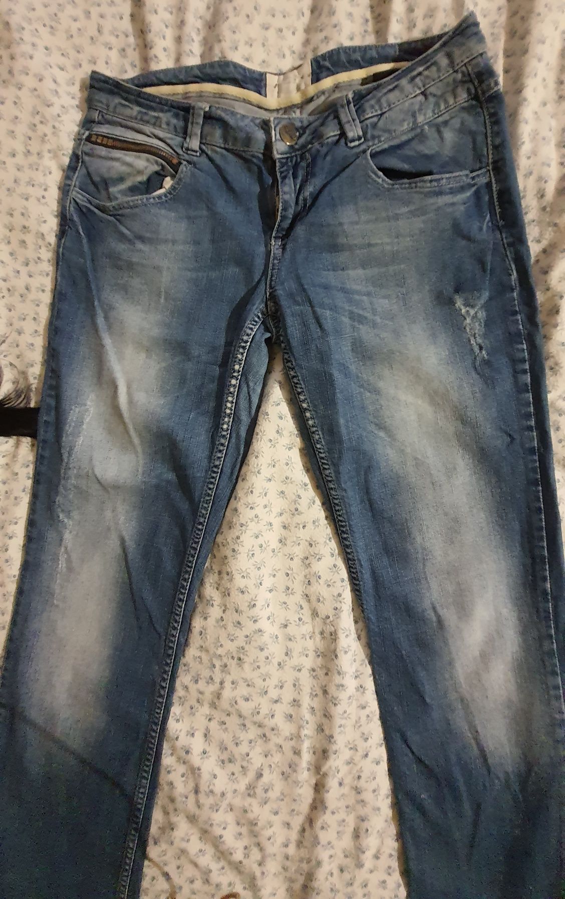 Spodnie jeansowe damskie diverse rozm. 38 lub M