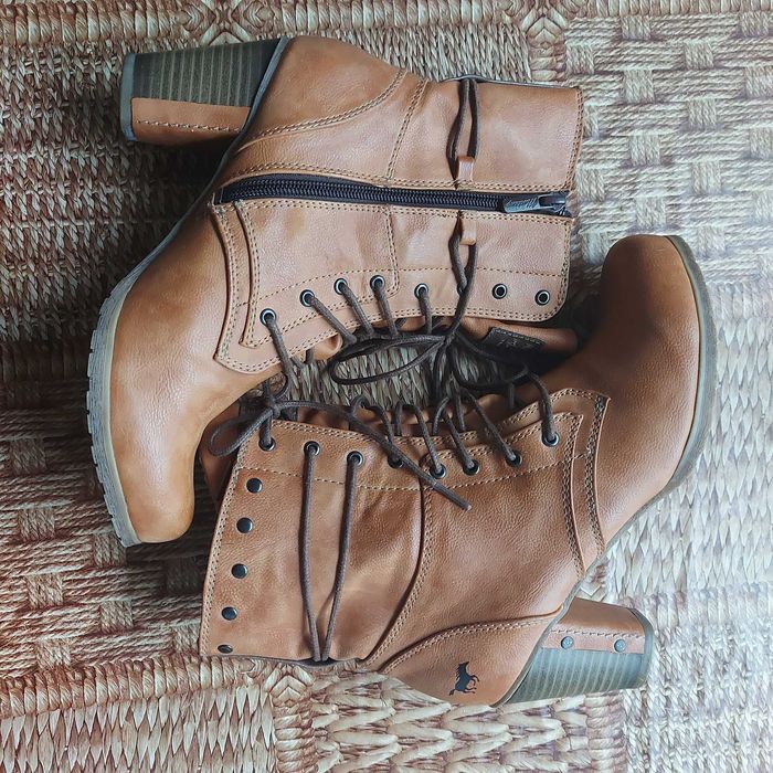 Отдам даром деми полусапожки,р 38