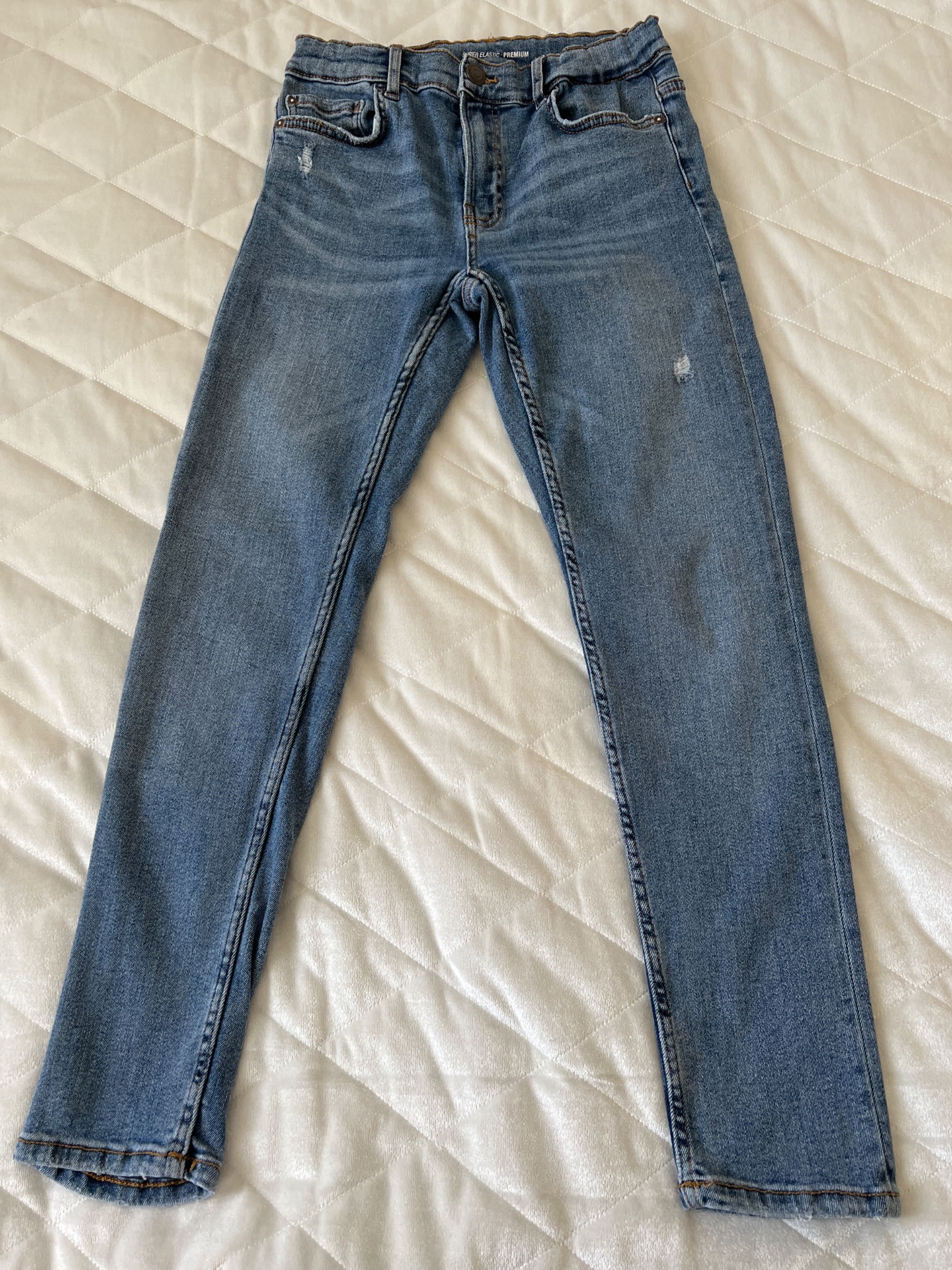 Spodnie yeansowe chłopięce, marka Zara, rozmiar 152 cm.