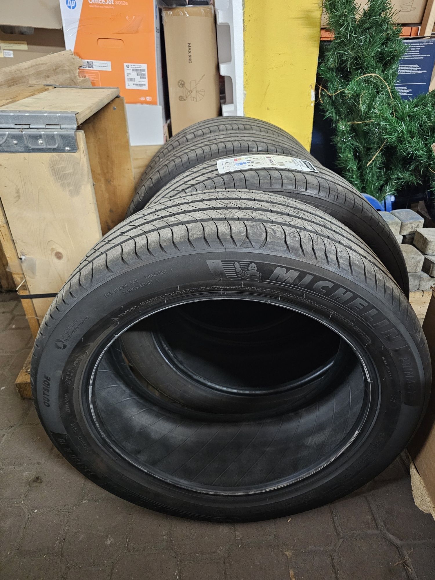 Opony komplet letnie lato Michelin Primacy 4 Rok 2024 R19 235/50 103V