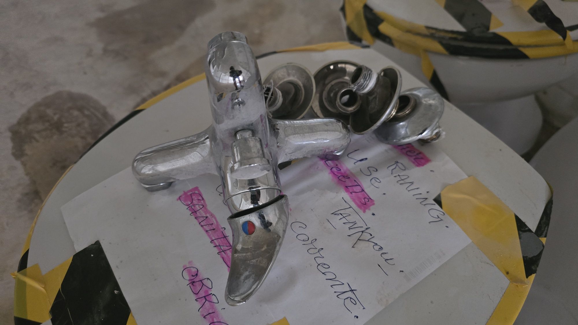 Vendo varias peças de louça sanitaria