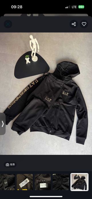 Костюм Armani. S