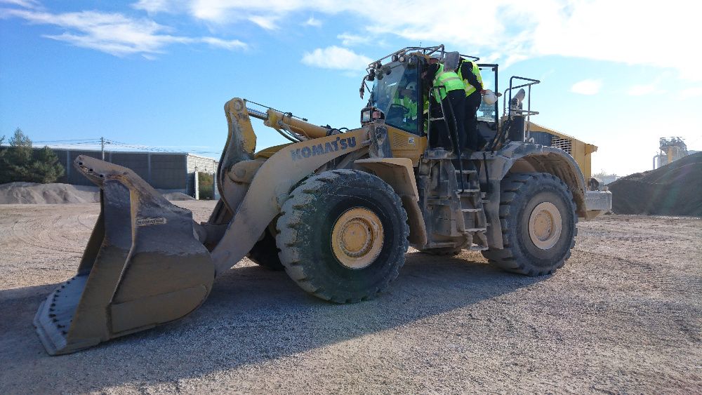 Kurs na operatorów koparki, koparko-ładowarki i ładowarki start 15.11