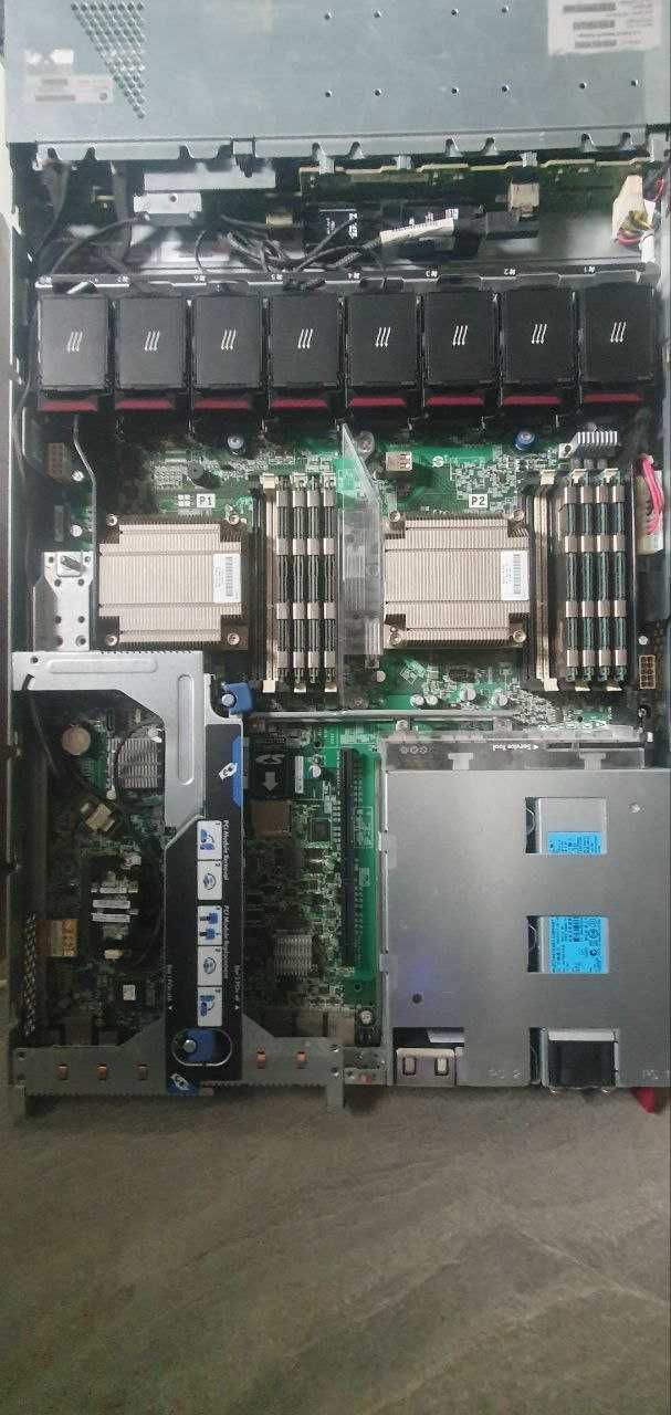 hp proliant DL360e Gen8