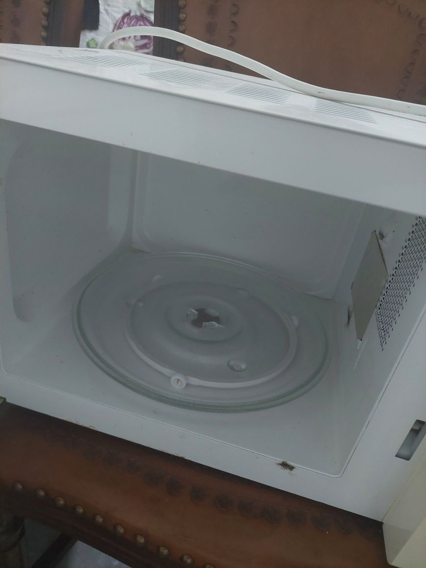 Micro-ondas semi novo