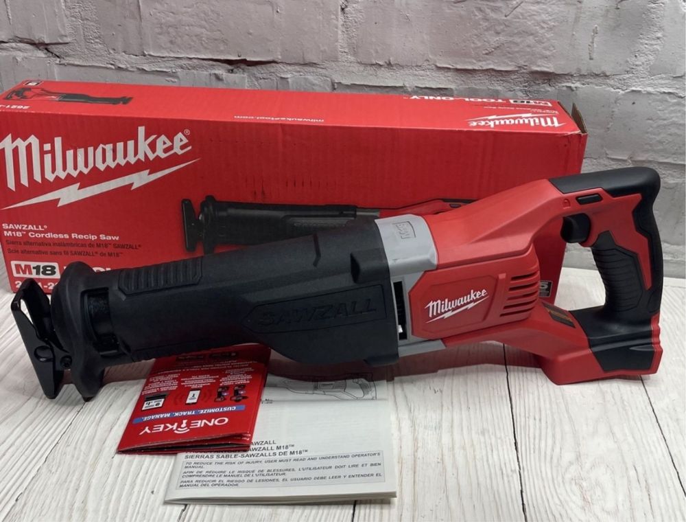 Сабельная пила Milwaukee 2621-20. M18. USA