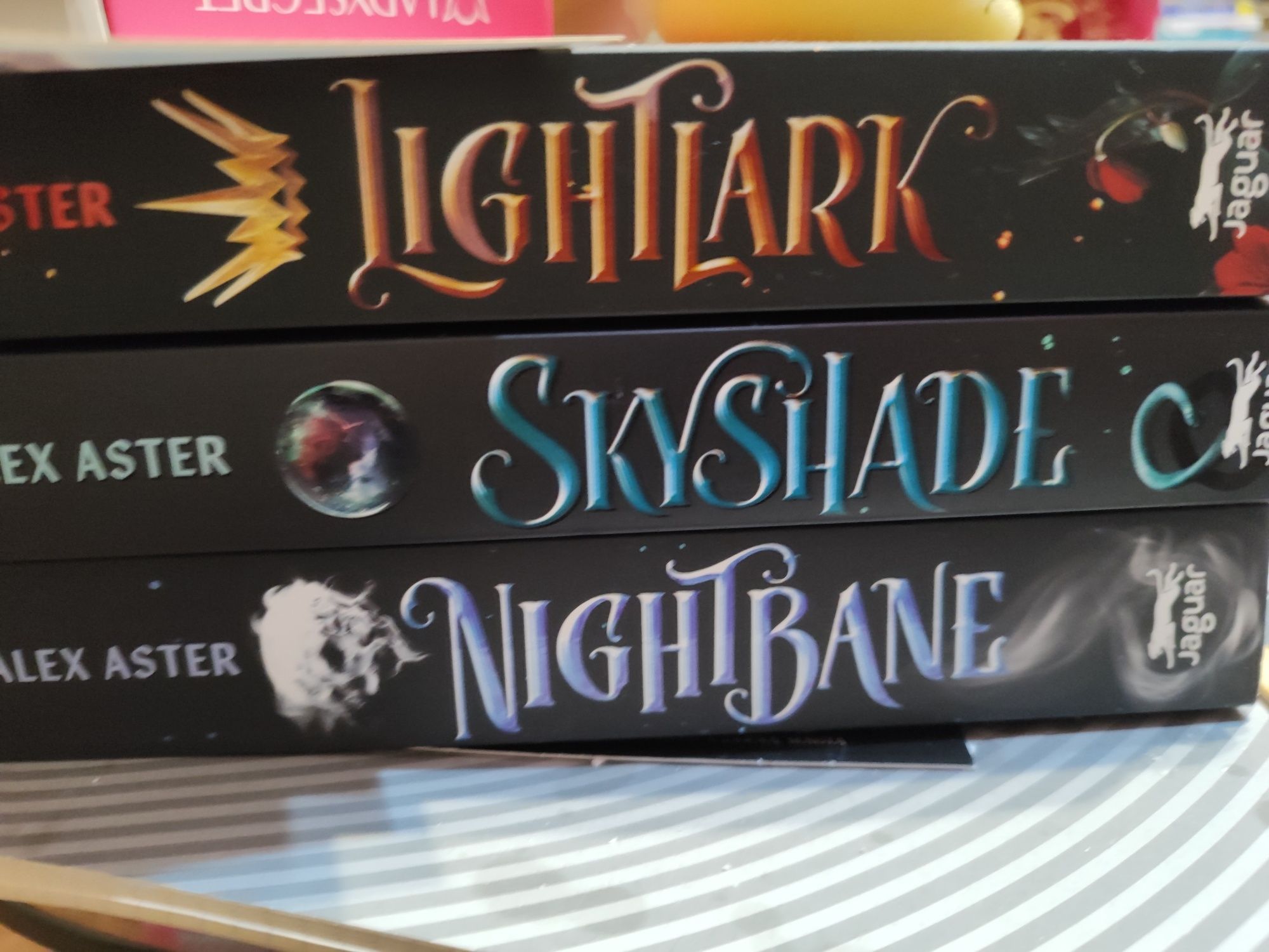 Alex aster nightbane skyshade lightlark