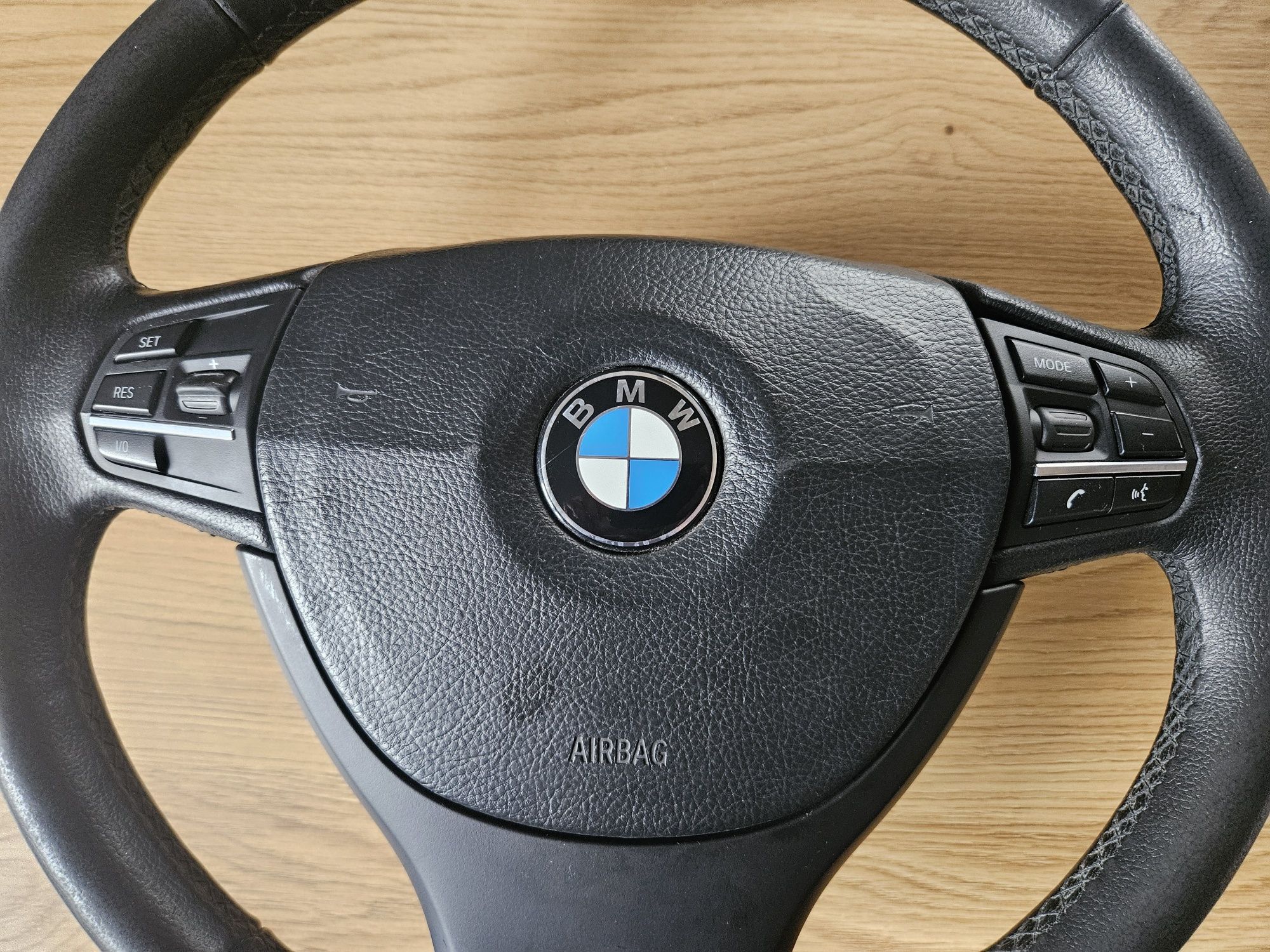 Руль BMW F10 рулевое колесо Подогрев