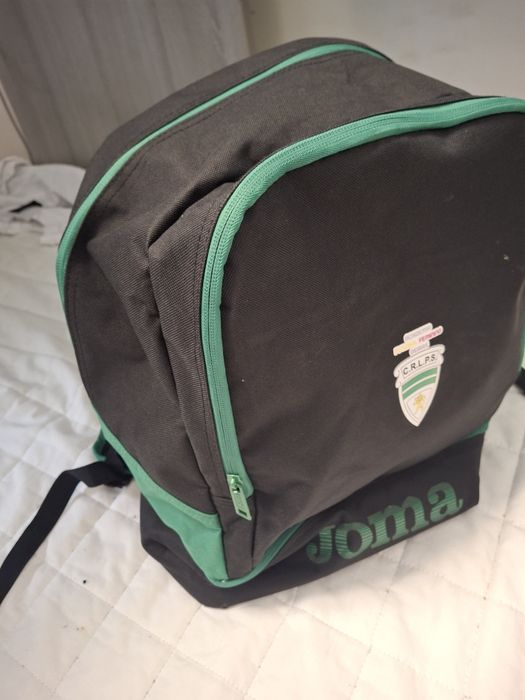 Lotes de equipamentos Leões Porto Salvo