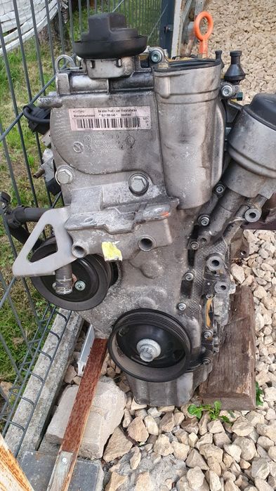Volkswagen golf touran silnik glowica blok 1.6fsi 04-07r