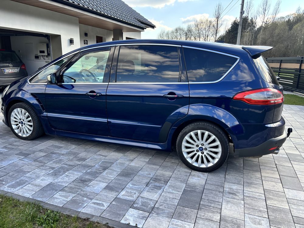 Ford S-MAX 1.6 benzyna