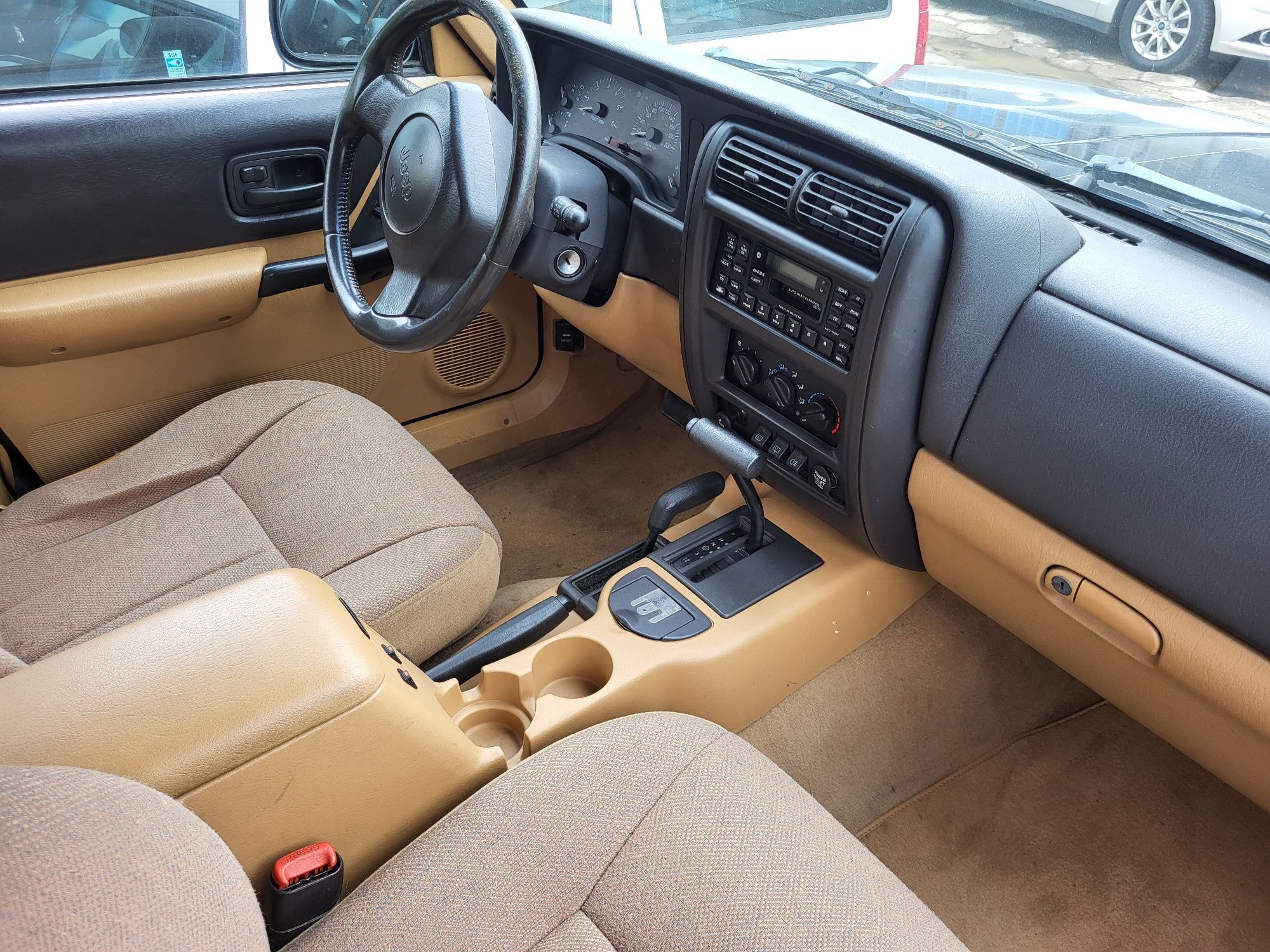 Jeep Cherokee XJ 4.0 Ho poliftowy