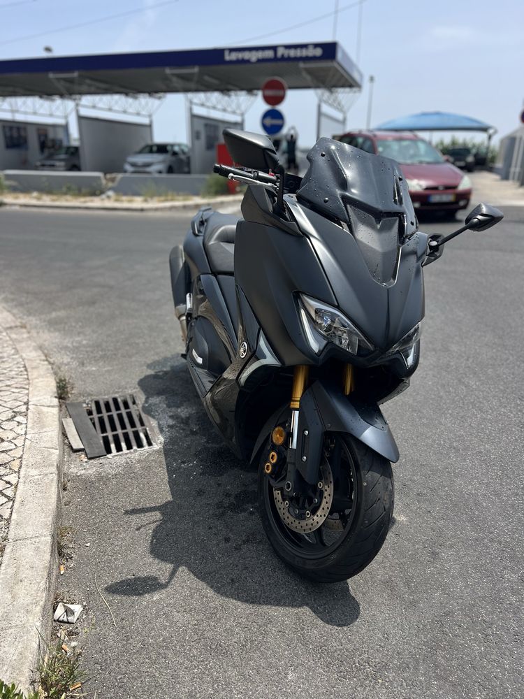Tmax 530 dx 2018 Impecavel