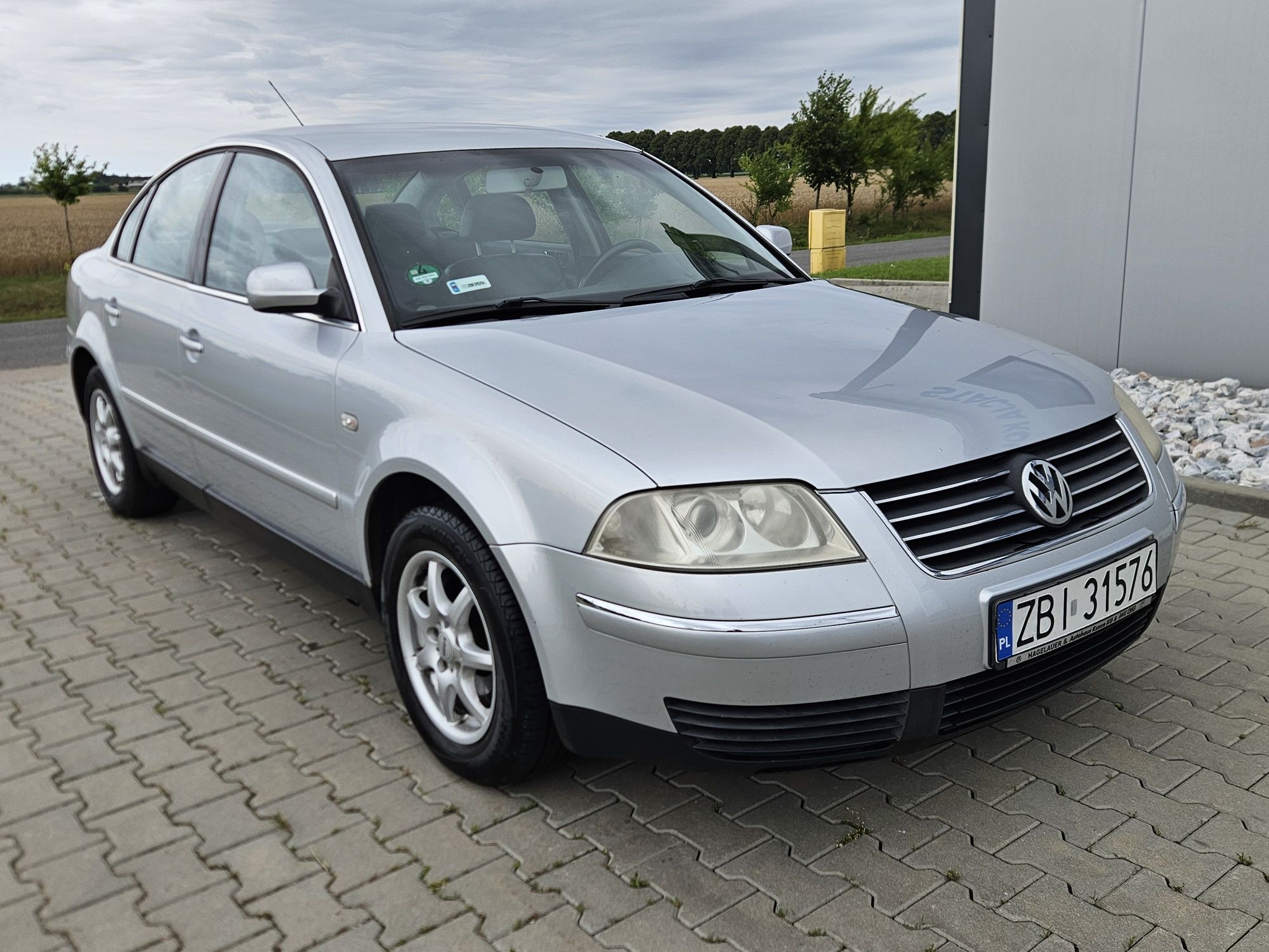 Passat 2.0 4Motion * 4x4 * Skóra * Nawigacja * 240 przebiegu