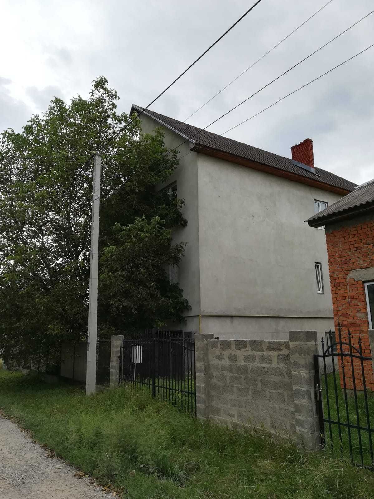 Будинок в м.Свалява