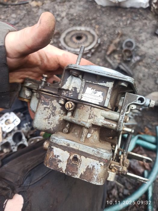 Продам карби озон 2105 2101 під ремонт або на запчастини