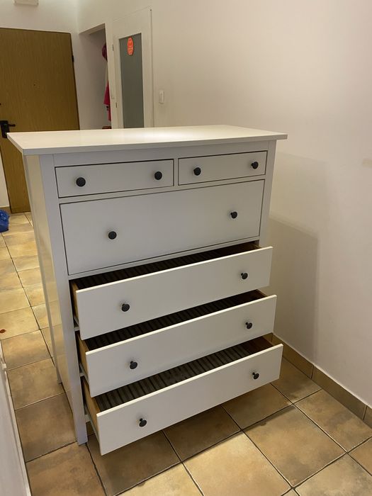 Komoda HEMNES Ikea