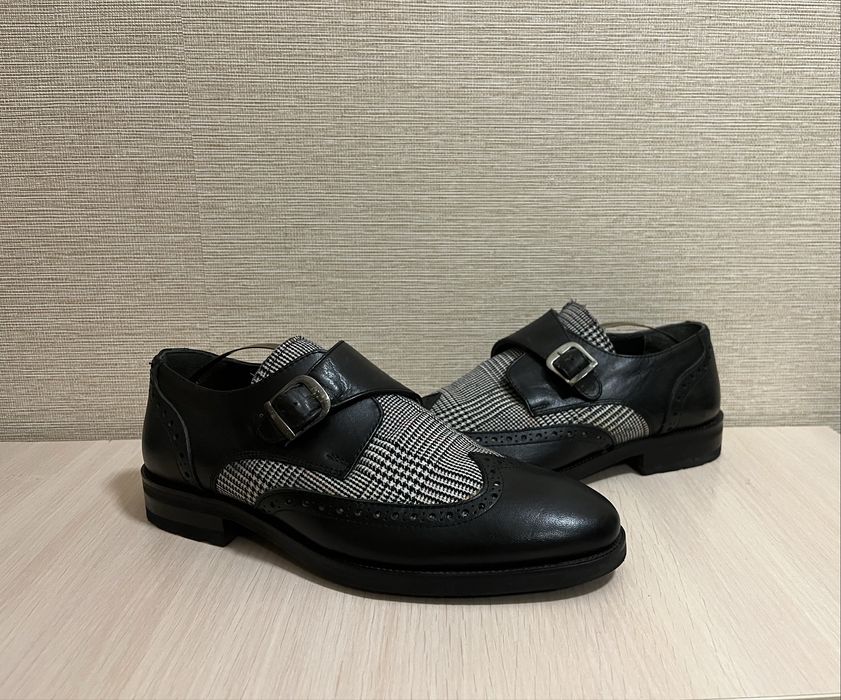 кожаные броги,туфли-монкі в гусячу лапку