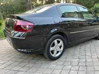 Peugeot 407 em bom estado geral