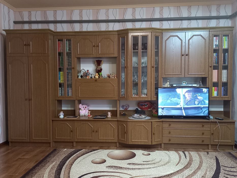 Мебель стенка 4 м.