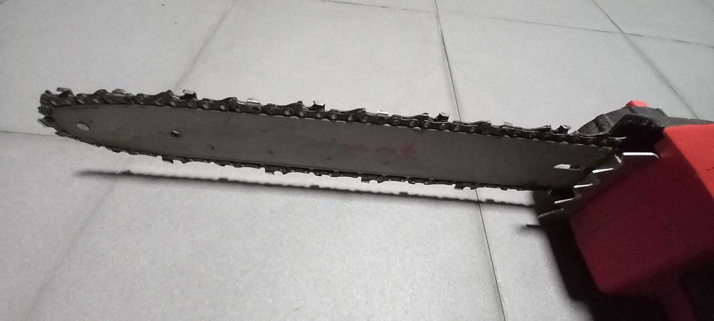 Eletrosserra de 35 cms