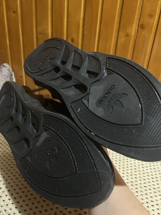 Красовки жіночі зима