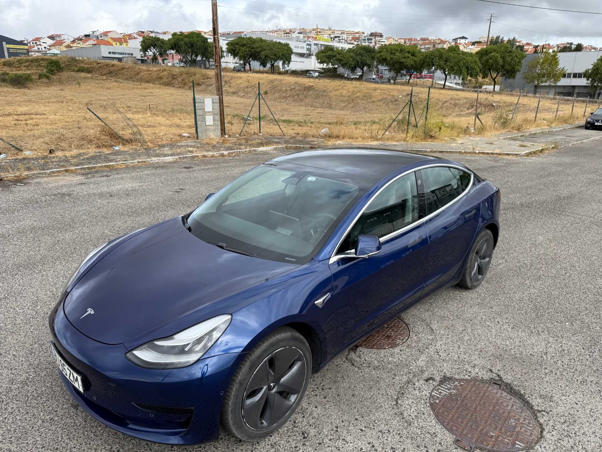 Tesla Model 3 Standard Range Plus - IVA dedutível para empresas