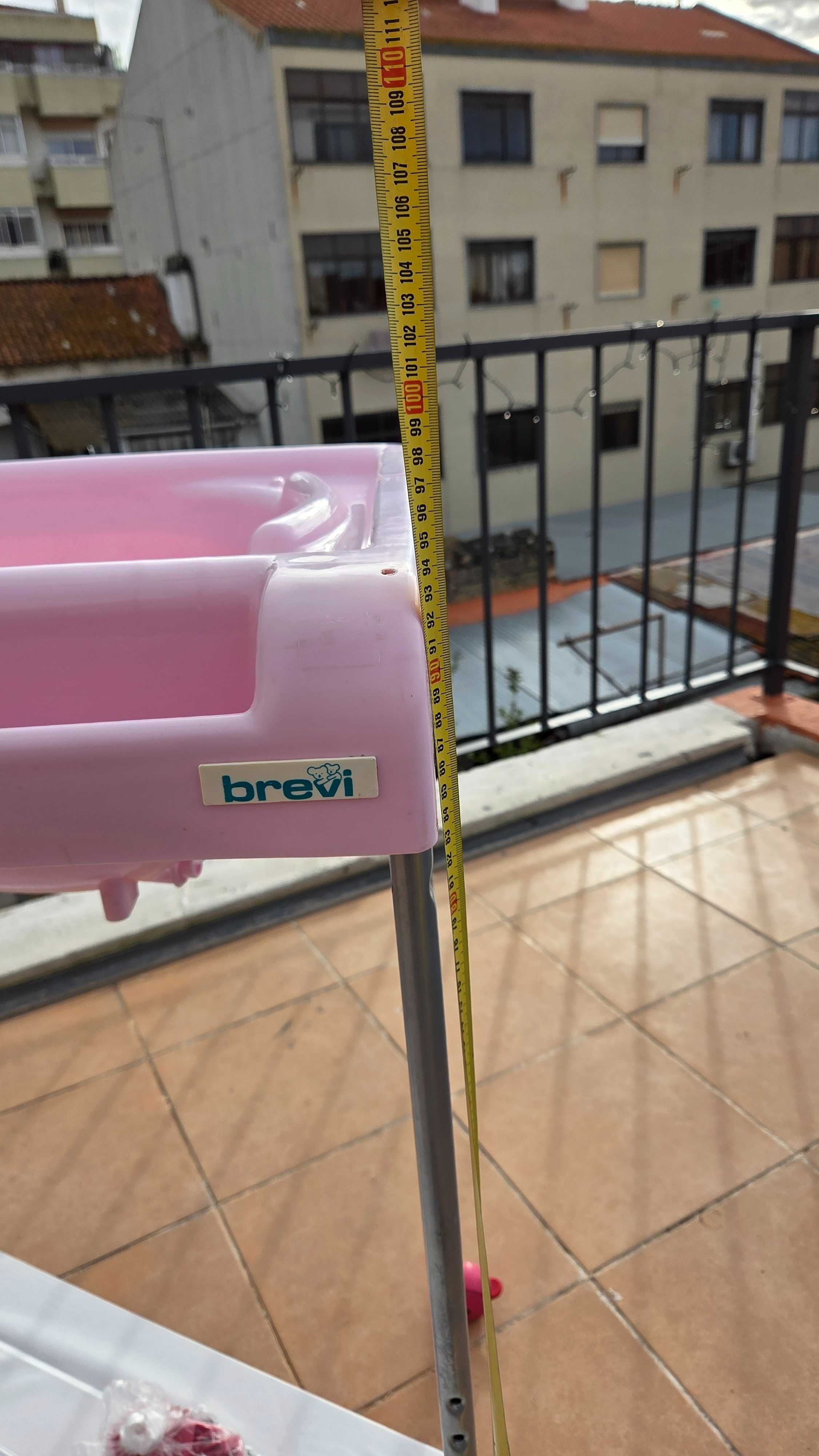 Fraldário bebé rosa