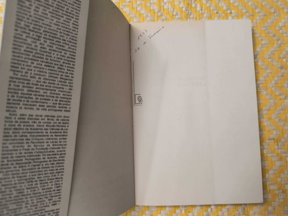 Gaivotas em terra – 
David Mourão Ferreira