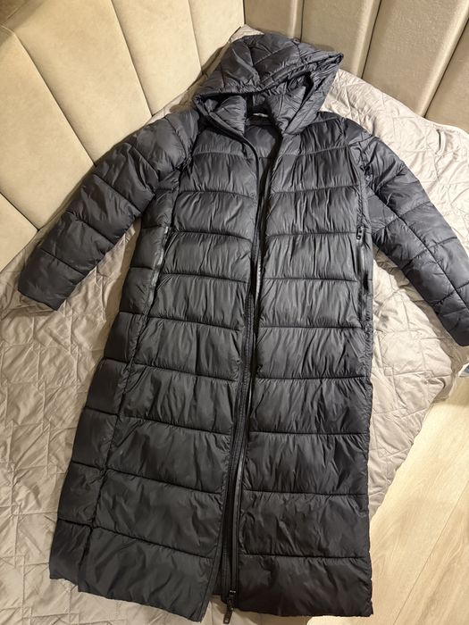 Довгий пуховик Zara, холодна осінь/єврозима