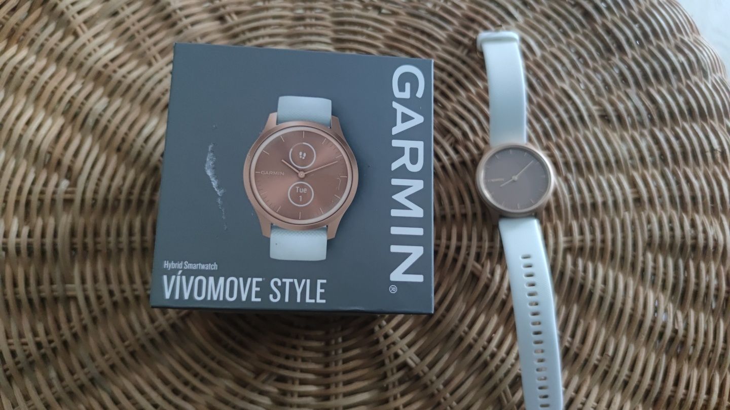 Garmin vivomove style biały