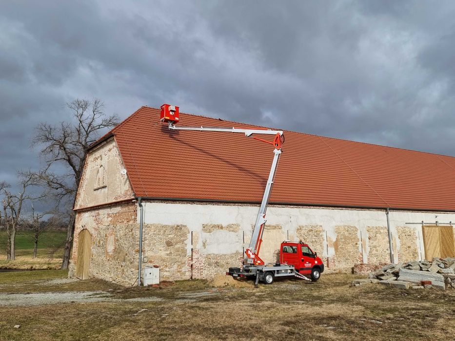Podnośnik Koszowy , Zwyżka 20 m . Usługi - Wynajem