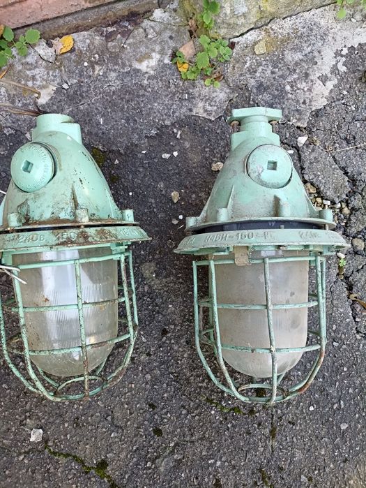 Вологозахищені світильники