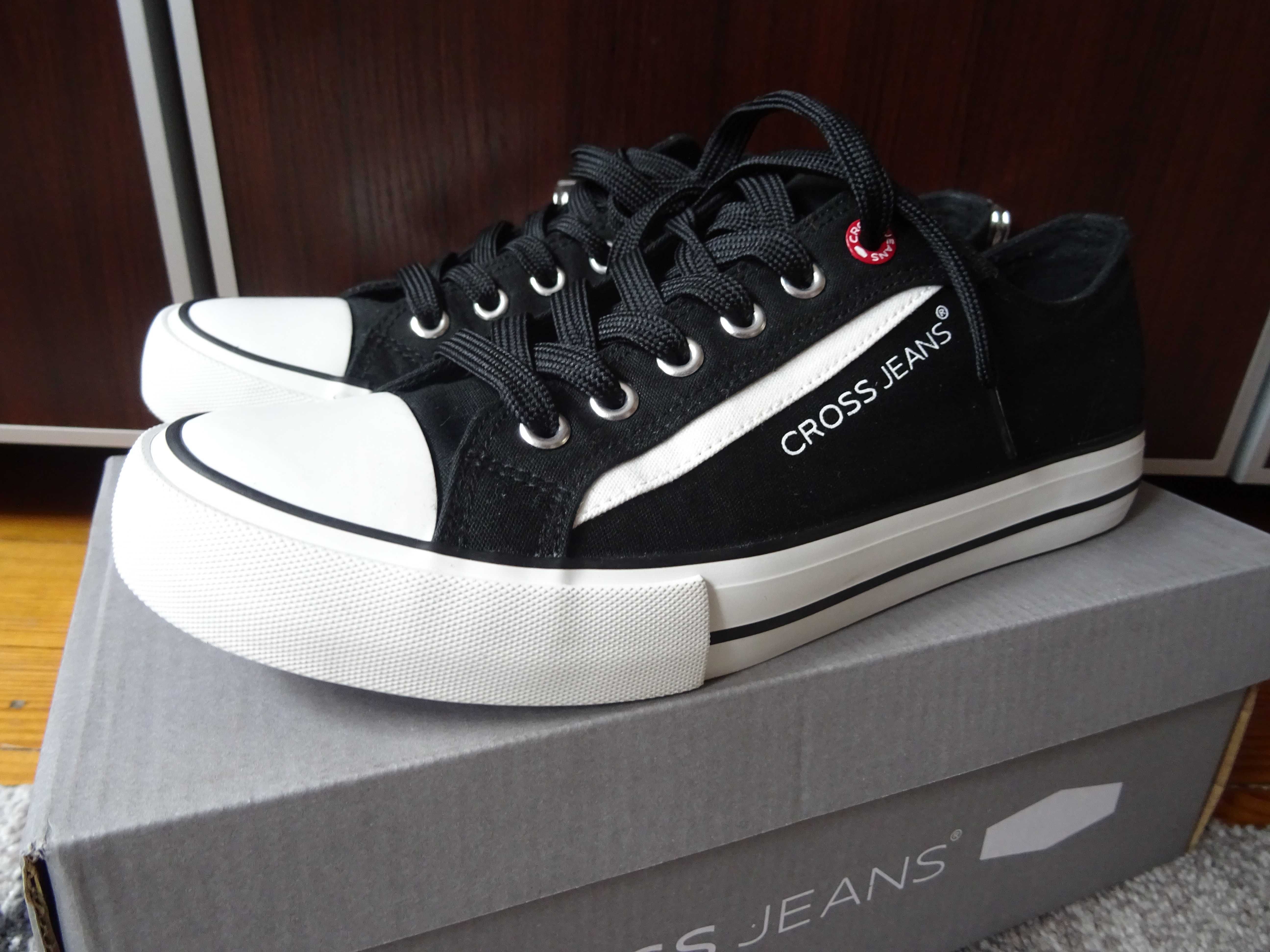 tenisówki damskie czarne Cross Jeans nowe