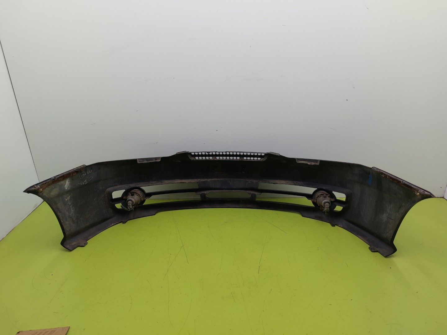 Zderzak przód przedni HYUNDAI COUPE II 2001-2008 HALOGENY EBONY BLACK EB