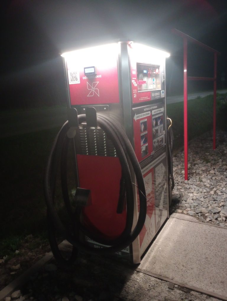 Odkurzacz piorący parowy  samoobsługowy pranie tapicerki parą wodną