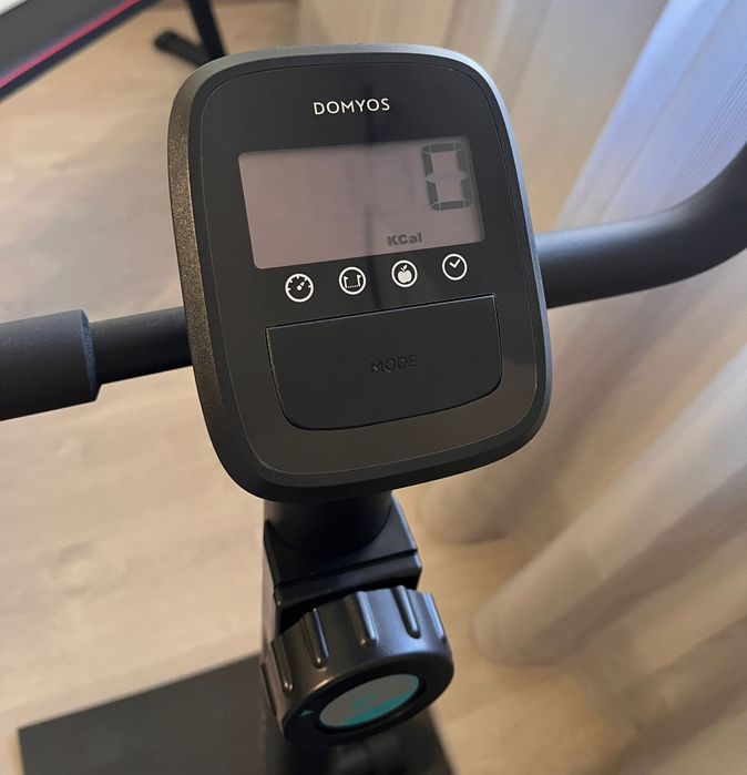 Bicicleta de Ginásio Domyos Essential 03